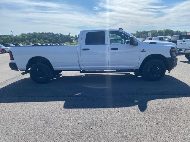 new 2025 Ram 3500 car, priced at $65,691