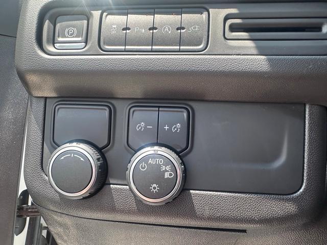 used 2021 Chevrolet Suburban car, priced at $38,959