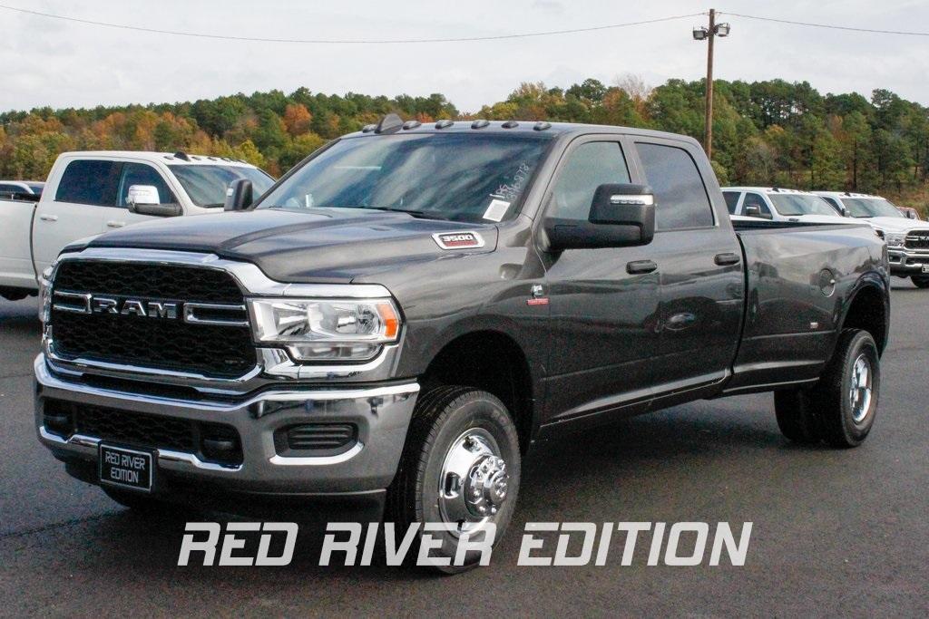 new 2024 Ram 3500 car, priced at $62,662