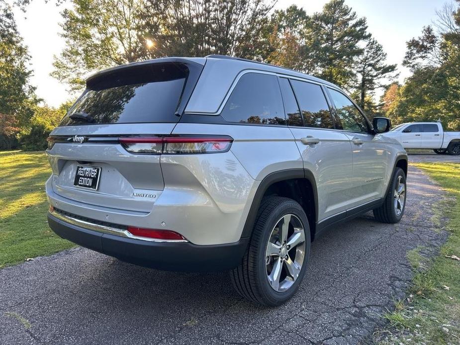 new 2025 Jeep Grand Cherokee car, priced at $53,430