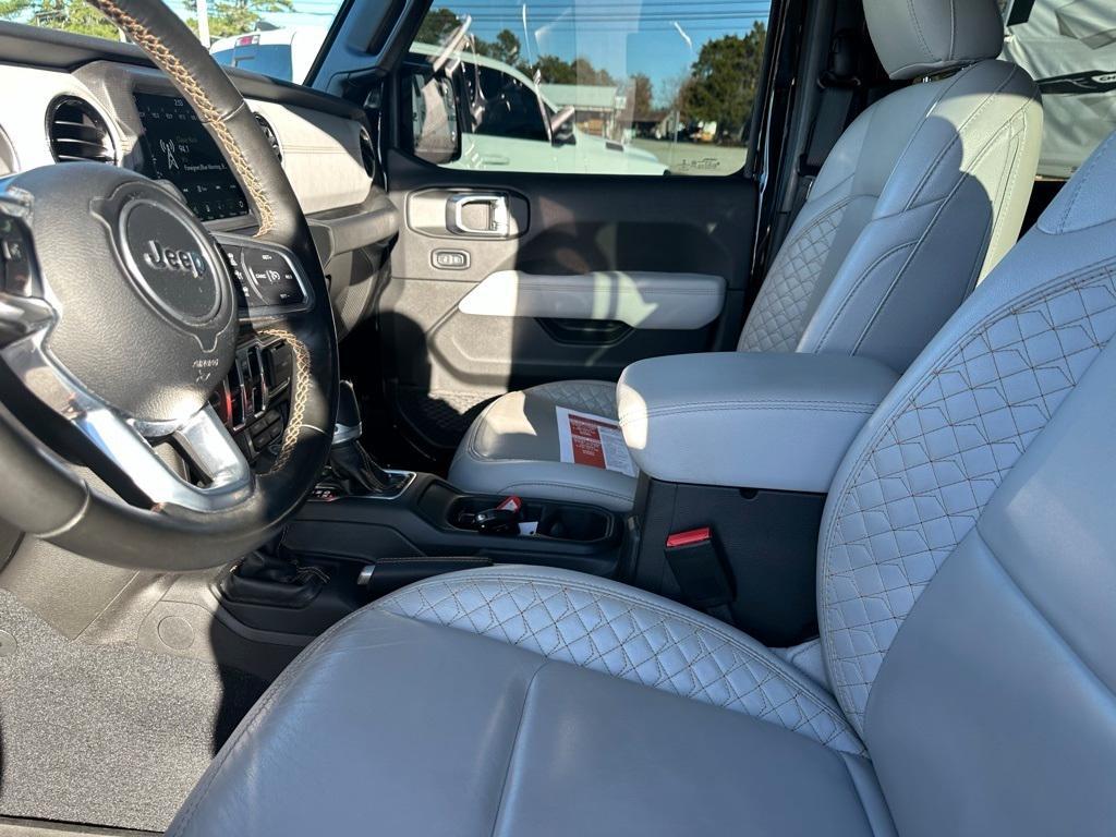 used 2022 Jeep Gladiator car, priced at $32,378