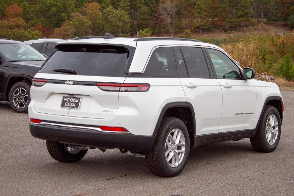 new 2025 Jeep Grand Cherokee car, priced at $39,075