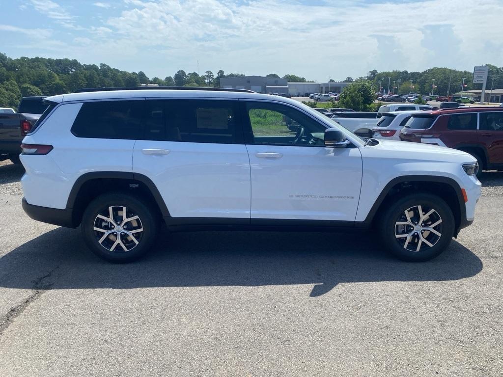 new 2025 Jeep Grand Cherokee L car, priced at $47,160