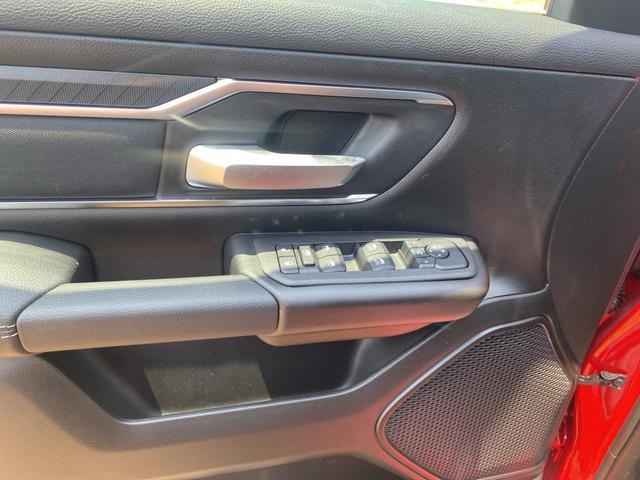new 2025 Ram 1500 car, priced at $40,671