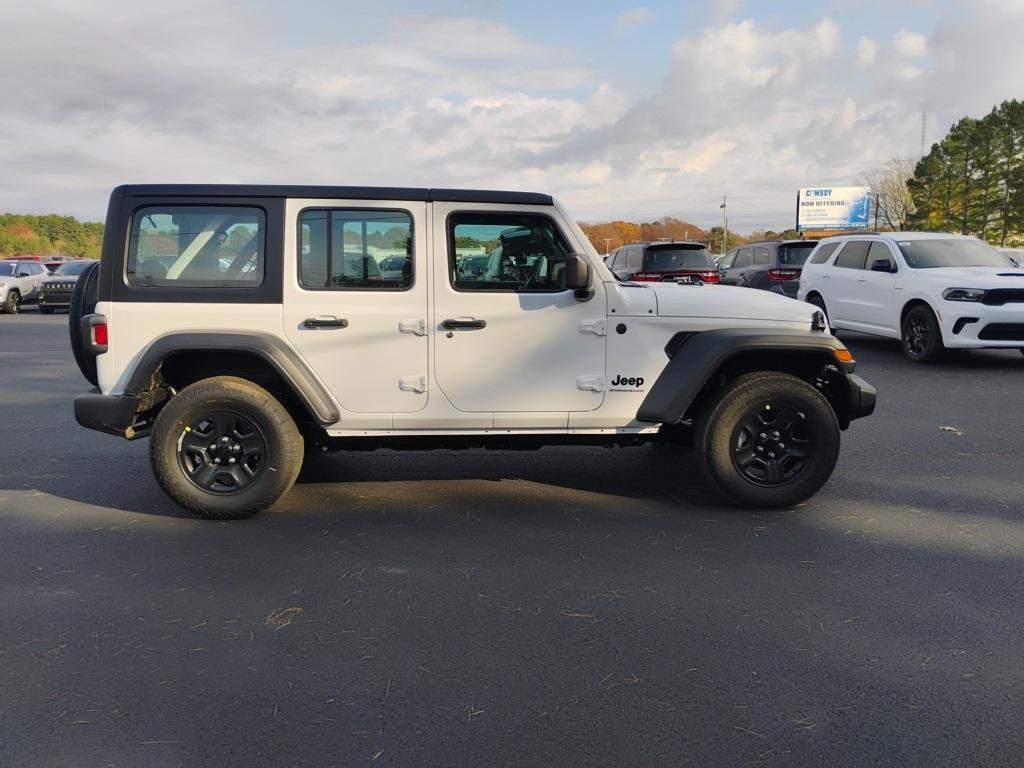 new 2026 Jeep Wrangler car, priced at $43,024
