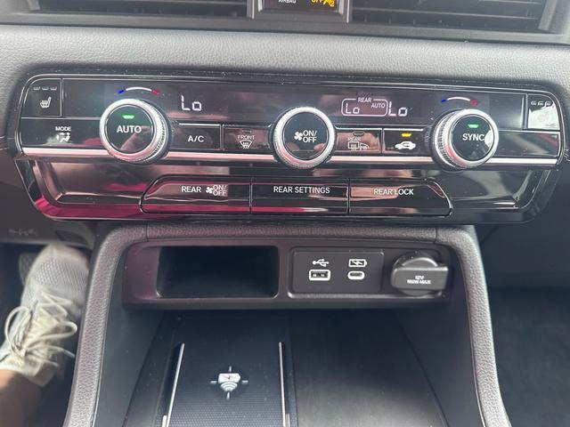 used 2025 Honda Pilot car, priced at $38,821