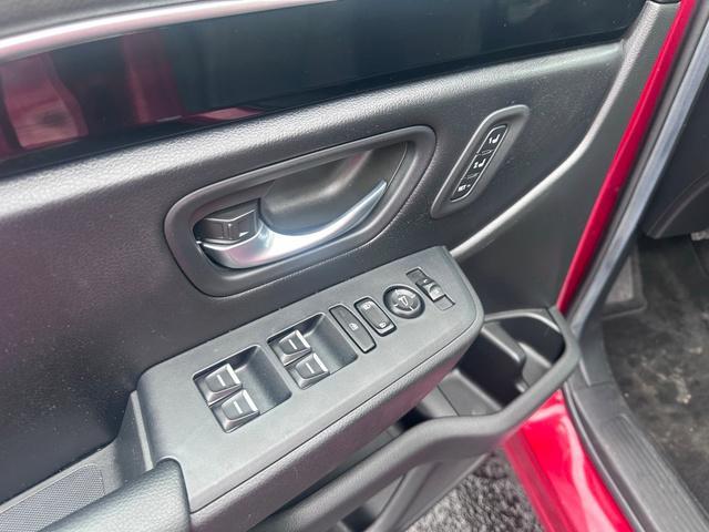 used 2025 Honda Pilot car, priced at $38,821