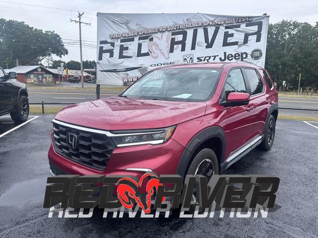 used 2025 Honda Pilot car, priced at $38,821