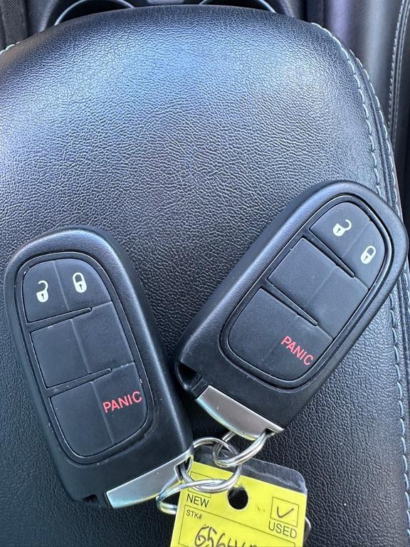 used 2019 Jeep Cherokee car, priced at $14,084