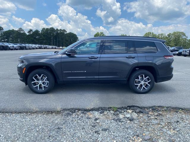 new 2025 Jeep Grand Cherokee L car, priced at $44,696