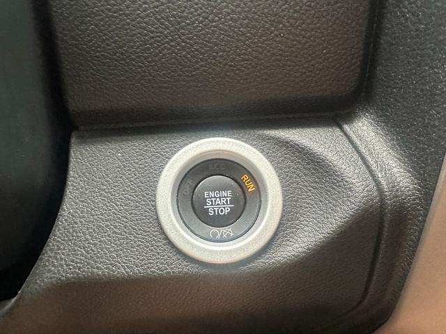 used 2019 Ram 1500 Classic car, priced at $32,900