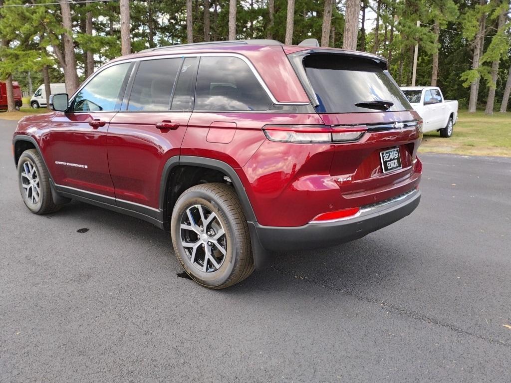 new 2025 Jeep Grand Cherokee car, priced at $43,869