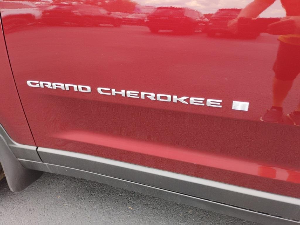 new 2025 Jeep Grand Cherokee car, priced at $43,869