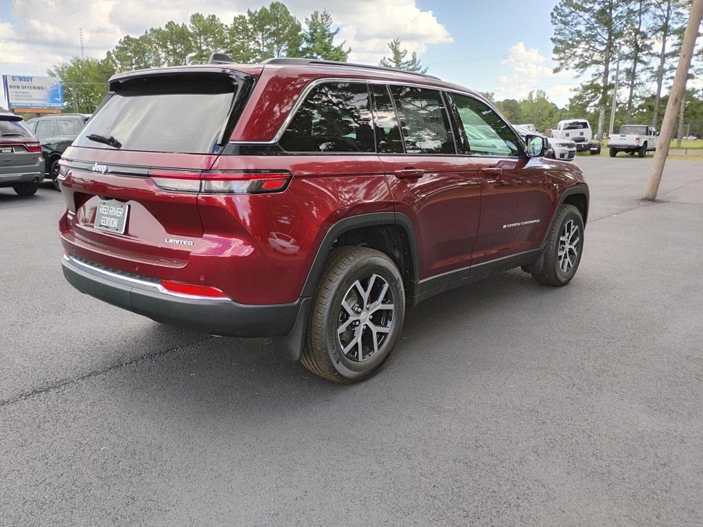 new 2025 Jeep Grand Cherokee car, priced at $43,869