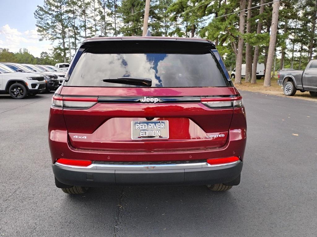 new 2025 Jeep Grand Cherokee car, priced at $43,869