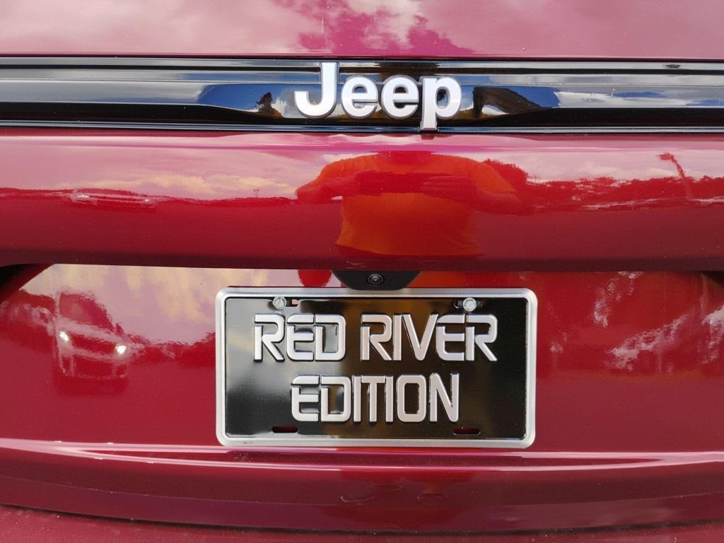 new 2025 Jeep Grand Cherokee car, priced at $43,869