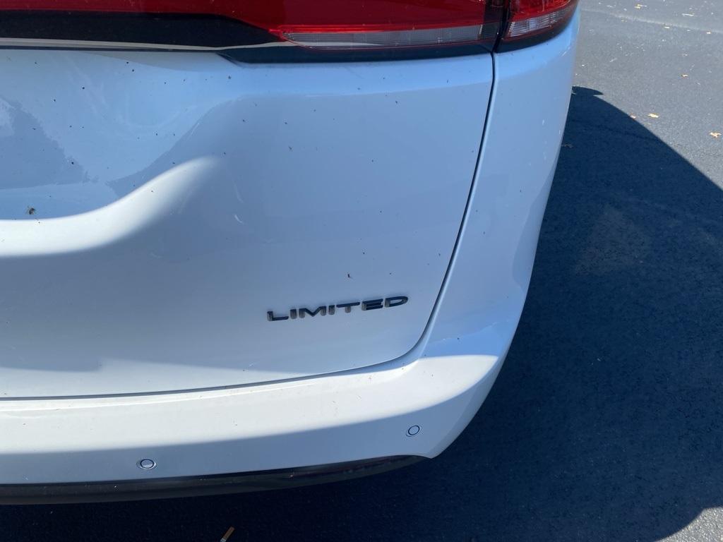 new 2026 Chrysler Pacifica car