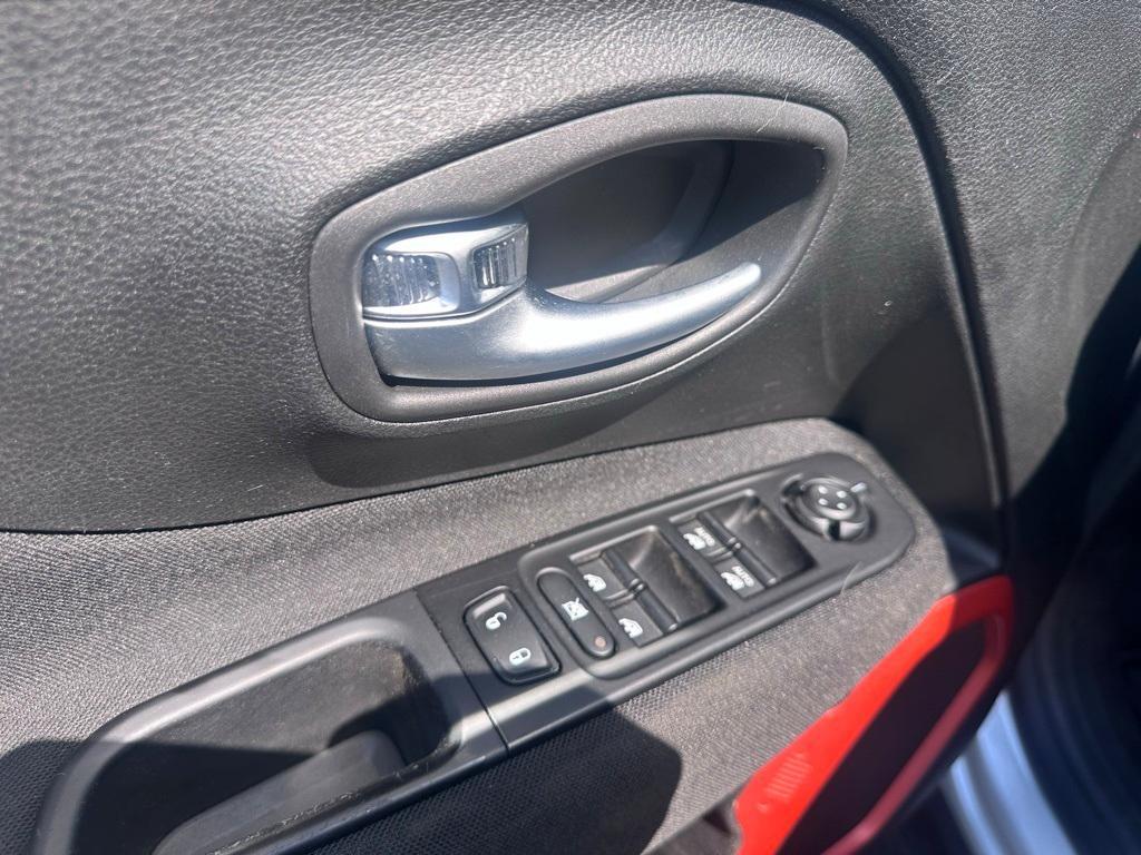 used 2020 Jeep Renegade car, priced at $15,381