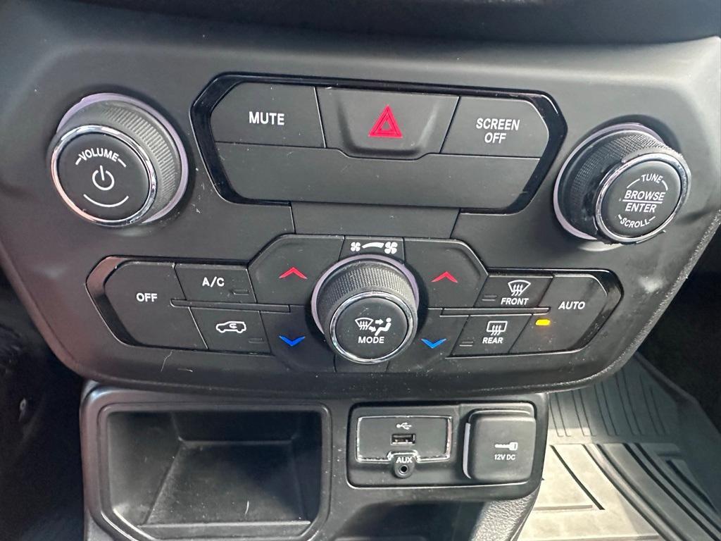 used 2020 Jeep Renegade car, priced at $15,381