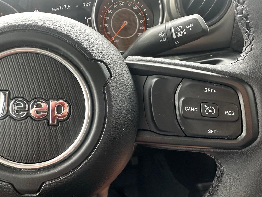 used 2023 Jeep Gladiator car, priced at $41,099