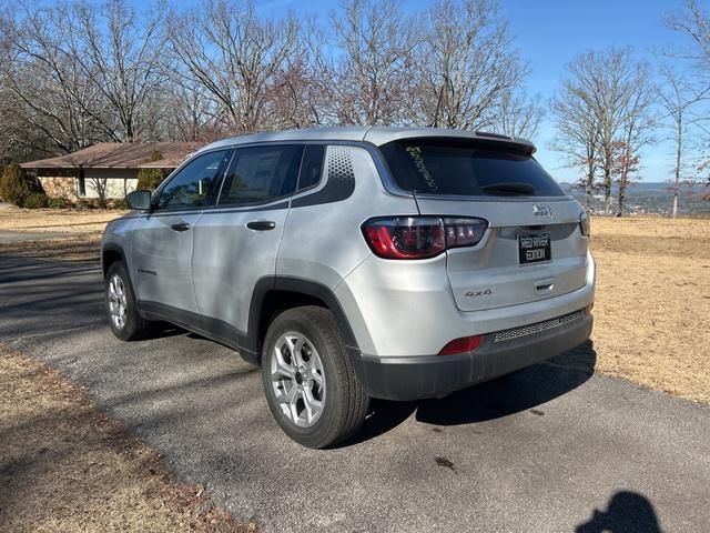 new 2025 Jeep Compass car, priced at $28,649