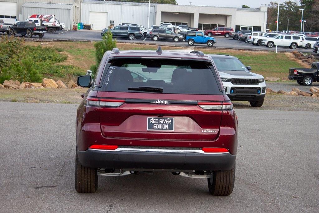 new 2025 Jeep Grand Cherokee car, priced at $39,670