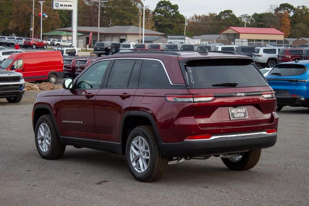 new 2025 Jeep Grand Cherokee car, priced at $39,670