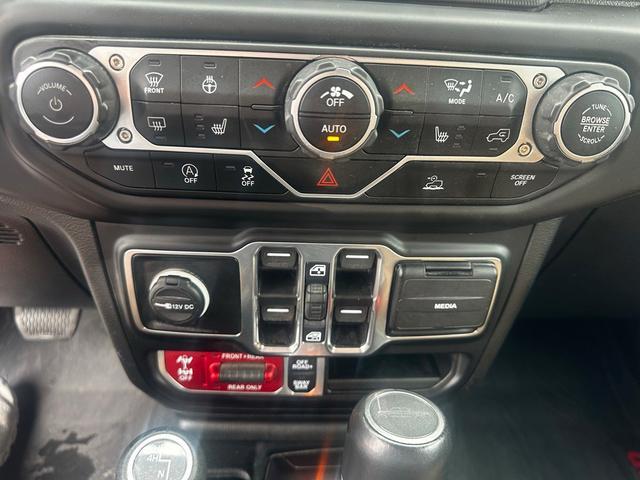 used 2023 Jeep Gladiator car, priced at $38,380