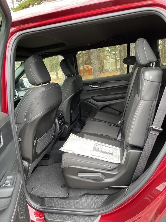 new 2025 Jeep Grand Cherokee L car, priced at $41,266