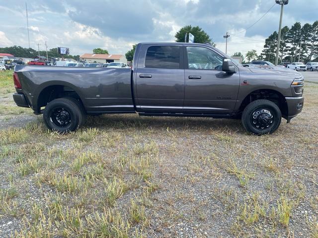 new 2025 Ram 3500 car, priced at $84,285