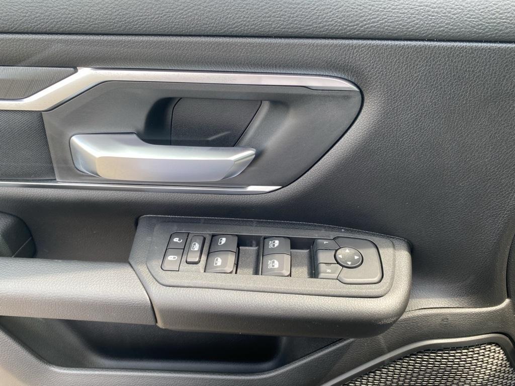 new 2025 Ram 1500 car, priced at $40,380