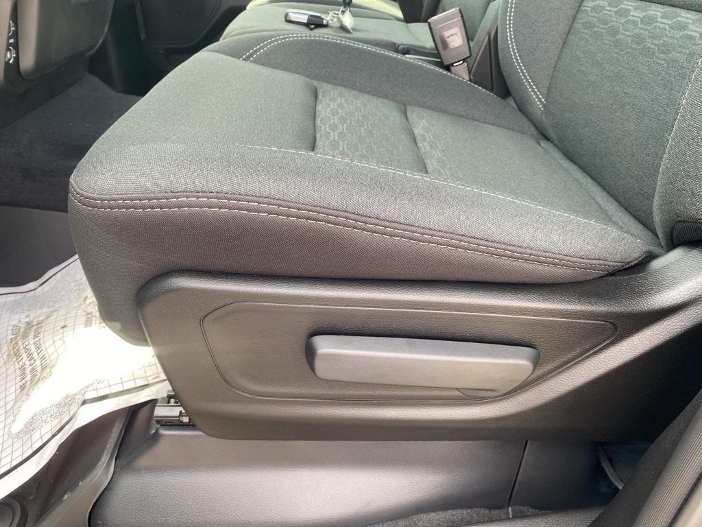 new 2025 Ram 1500 car, priced at $40,380