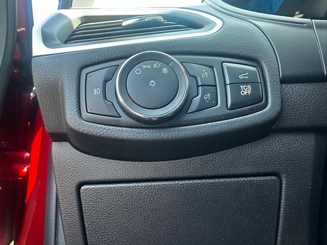 used 2022 Ford Edge car, priced at $29,489