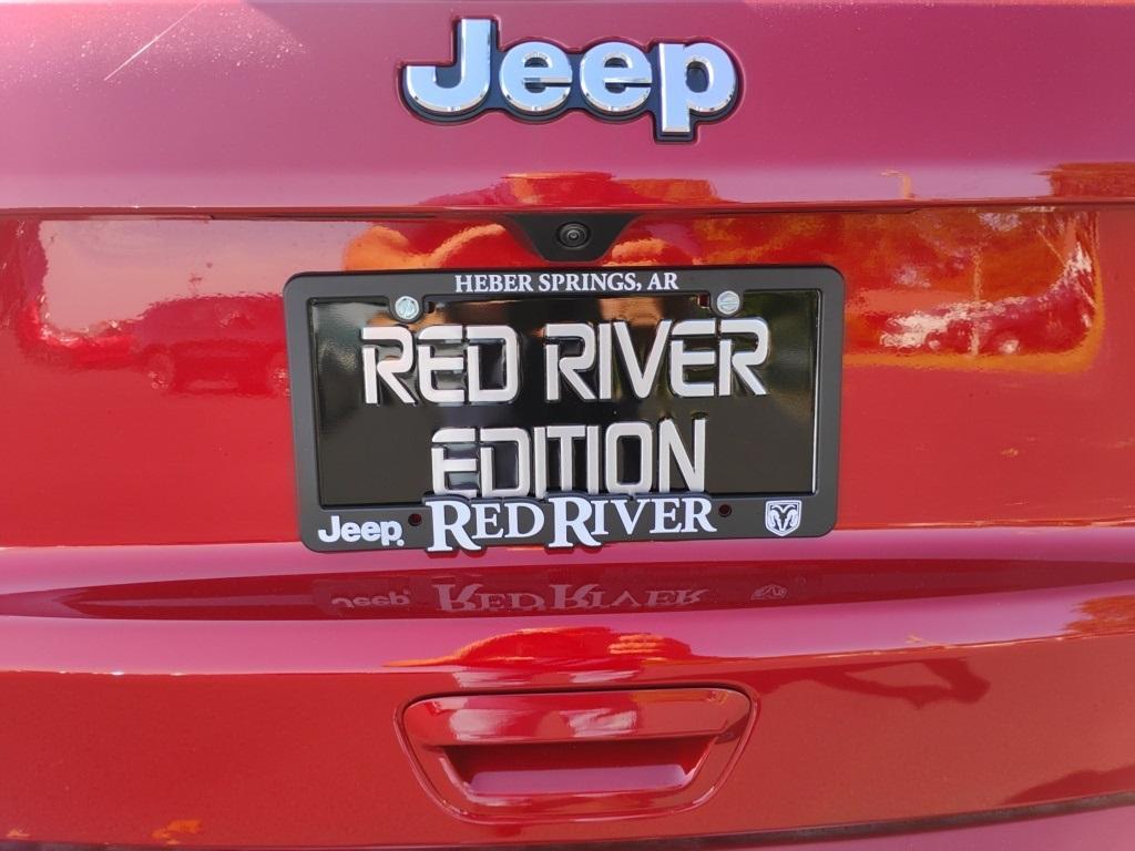 new 2025 Jeep Compass car, priced at $29,046