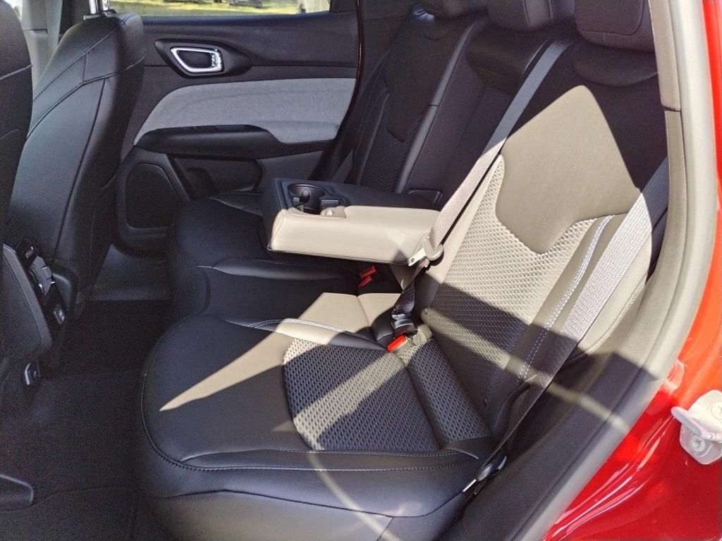 new 2025 Jeep Compass car, priced at $29,046