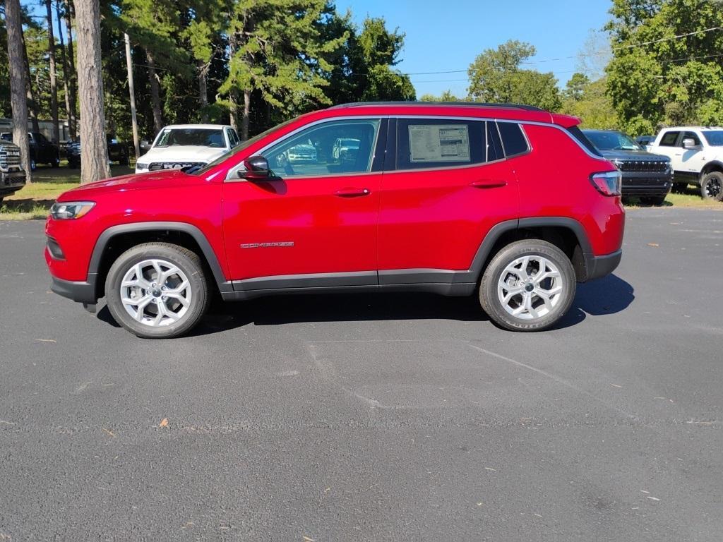 new 2025 Jeep Compass car, priced at $29,046