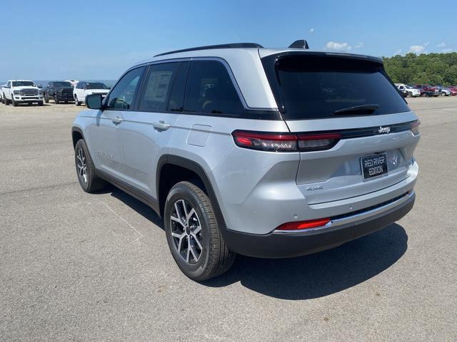 new 2025 Jeep Grand Cherokee car, priced at $45,736