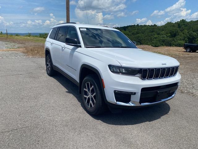 new 2025 Jeep Grand Cherokee L car, priced at $47,543