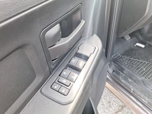 new 2025 Ram 2500 car, priced at $67,095