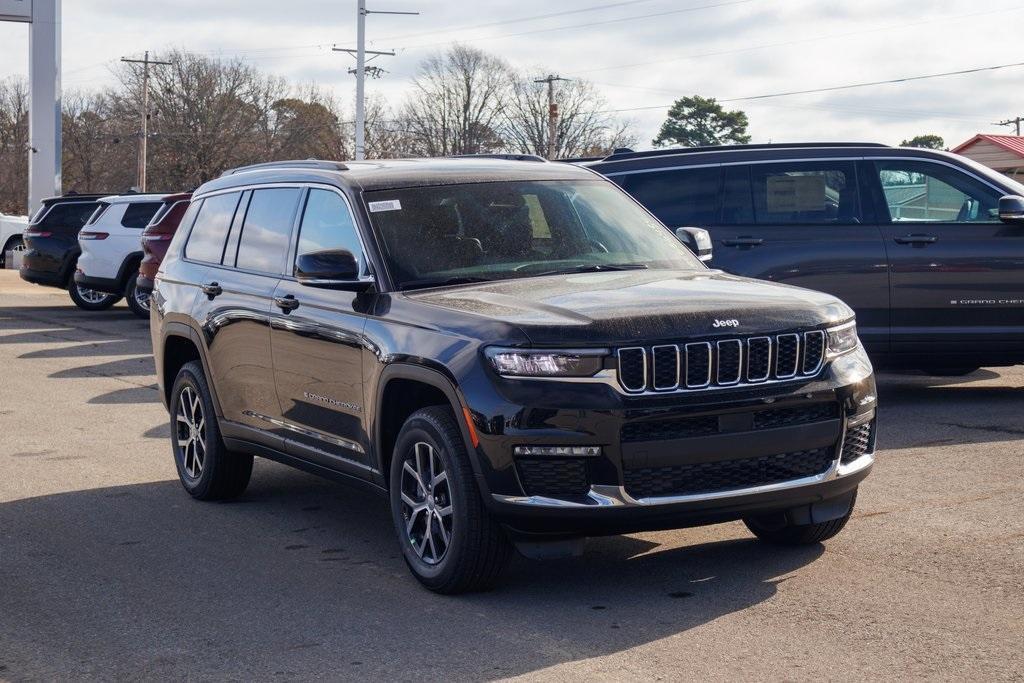 new 2025 Jeep Grand Cherokee L car, priced at $45,173