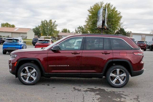 new 2025 Jeep Grand Cherokee car, priced at $51,930