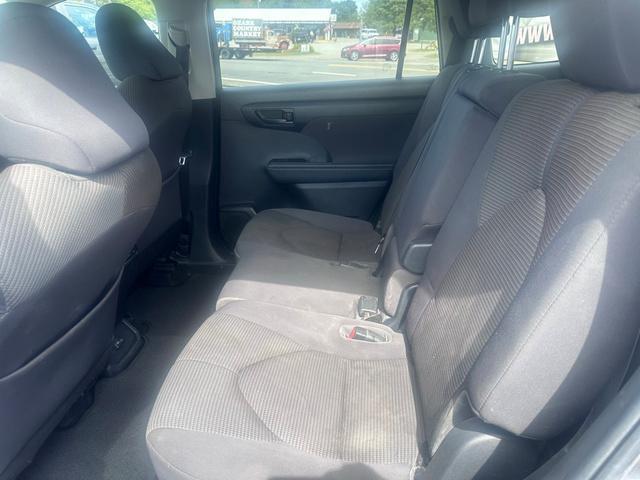 used 2023 Toyota Highlander car, priced at $41,393