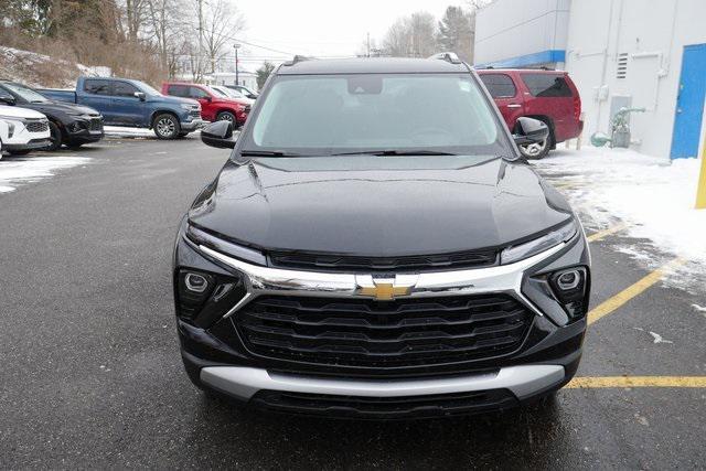 new 2025 Chevrolet TrailBlazer car, priced at $27,716