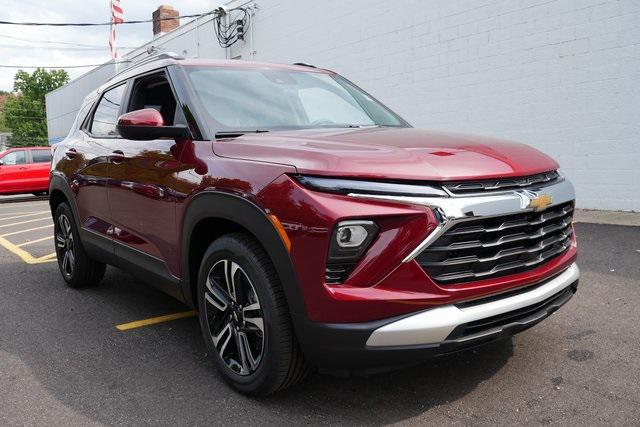 new 2025 Chevrolet TrailBlazer car, priced at $26,208