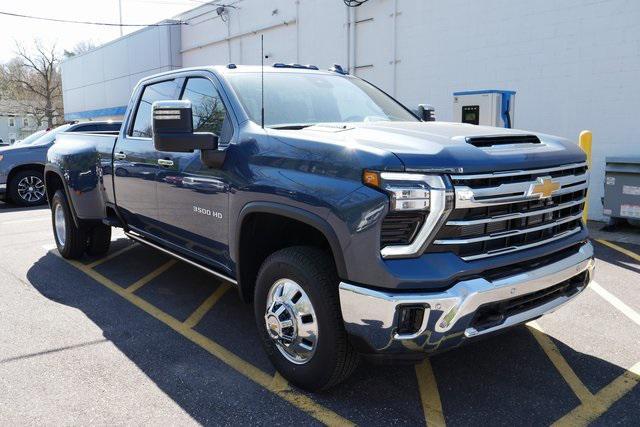 new 2025 Chevrolet Silverado 3500 car, priced at $83,135