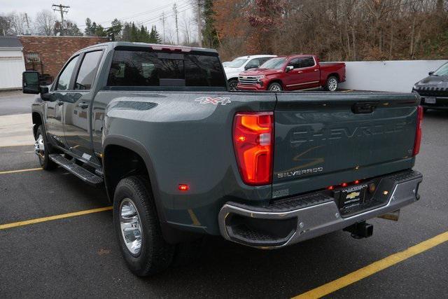 new 2025 Chevrolet Silverado 3500 car, priced at $73,661