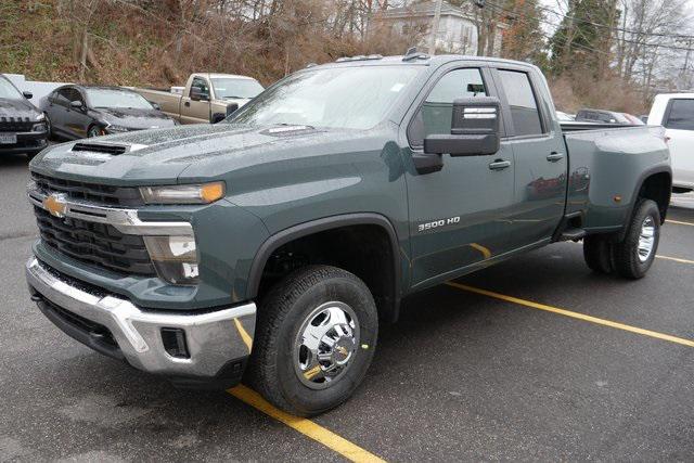 new 2025 Chevrolet Silverado 3500 car, priced at $69,753