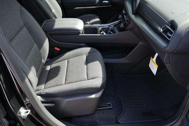 new 2025 Chevrolet Traverse car, priced at $47,625