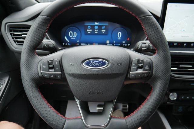 used 2023 Ford Escape car, priced at $29,900