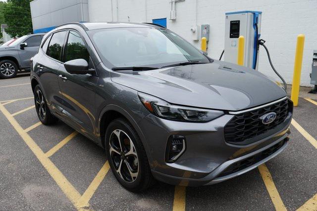 used 2023 Ford Escape car, priced at $29,900